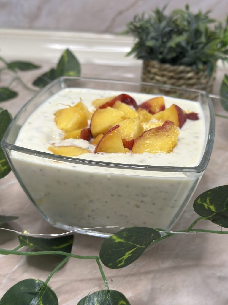 Ovsena kaša sa kefirom i breskvama