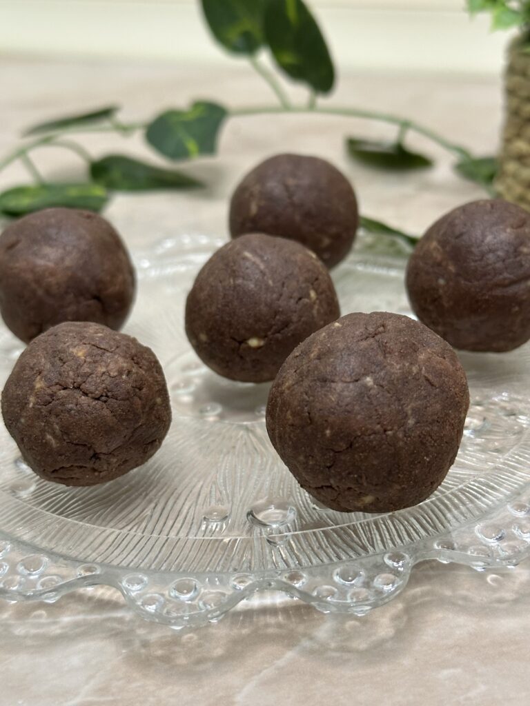 Brze proteinske brownie kuglice