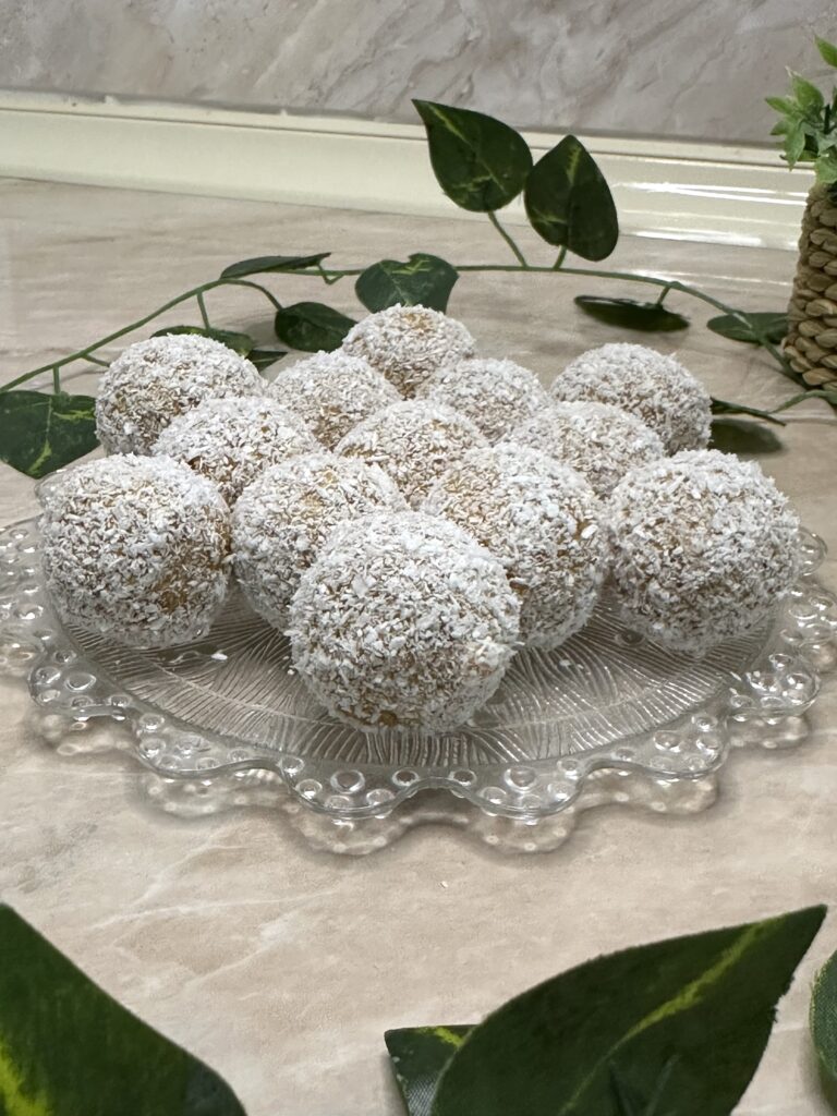 Proteinske kokos karamel puding kuglice