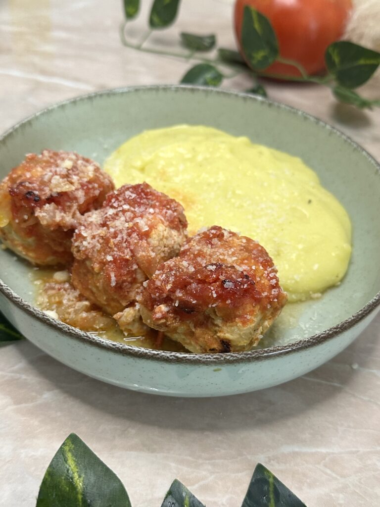 Sočne ćufte u paradajz sosu