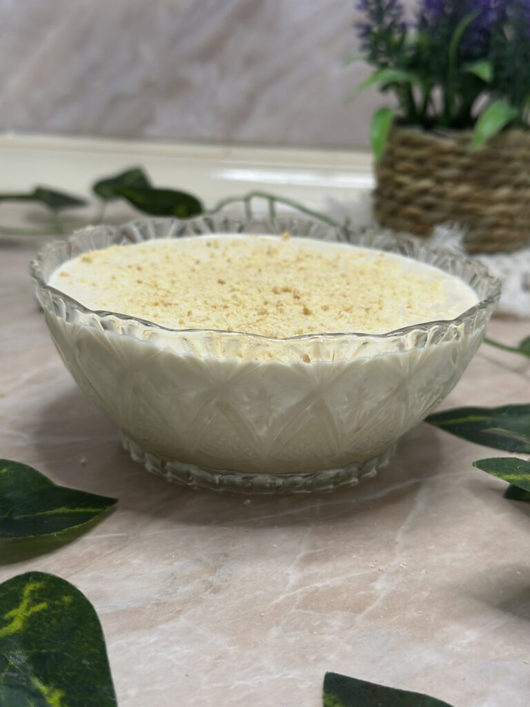 Kremasti banana fit čizkejk u čaši