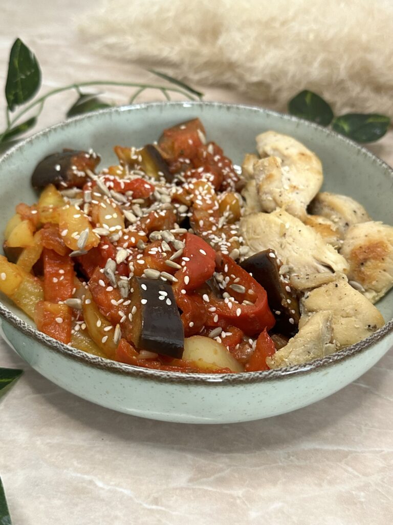 Sataraš sa plavim patlidžanom