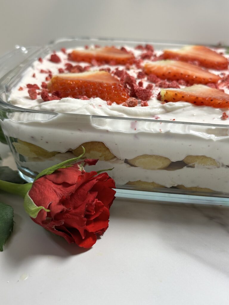 Tiramisu sa jagodama